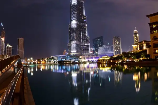 裸眼3D产业观察：内容制作成破局关键，多场景应用加速落地